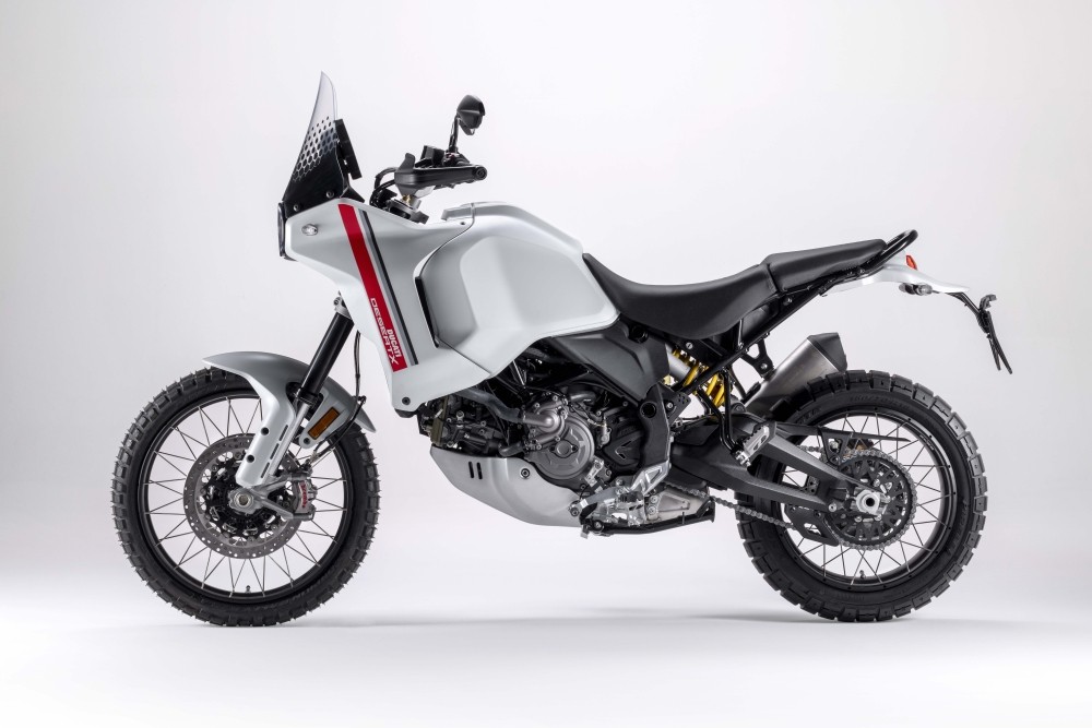 Ducati DesertX: tanta voglia di off-road